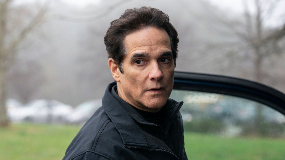 Detective Sablo gets out of his car