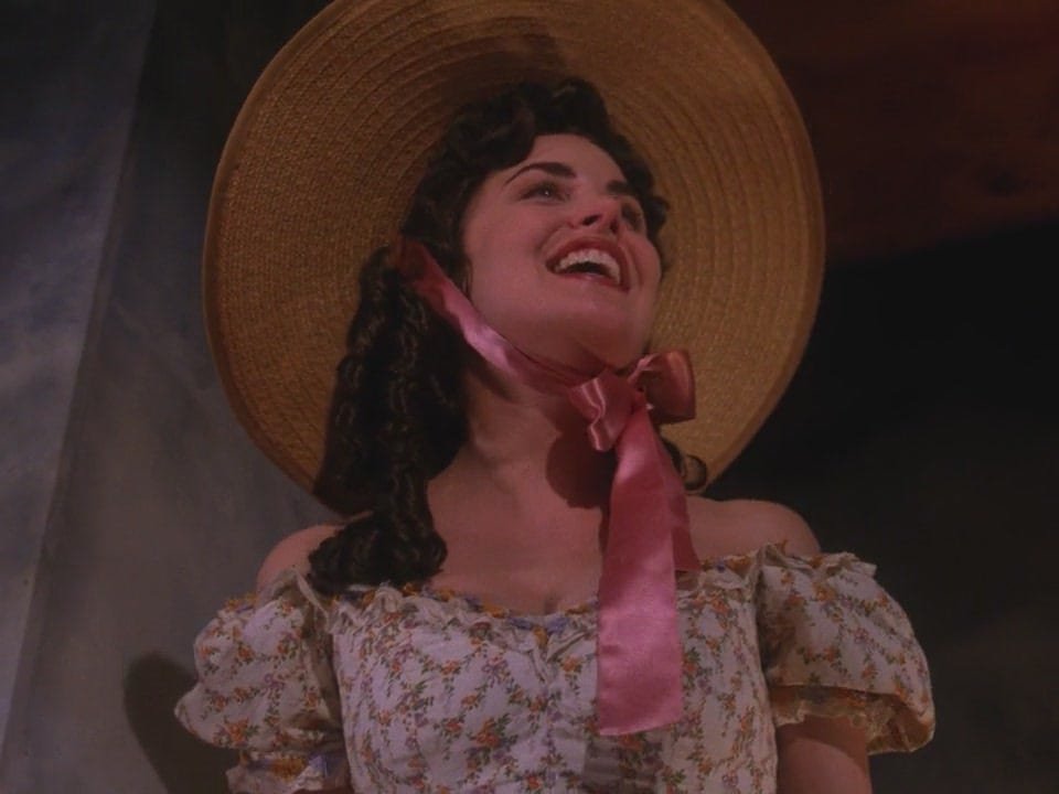 audrey horne in civil war reenactment